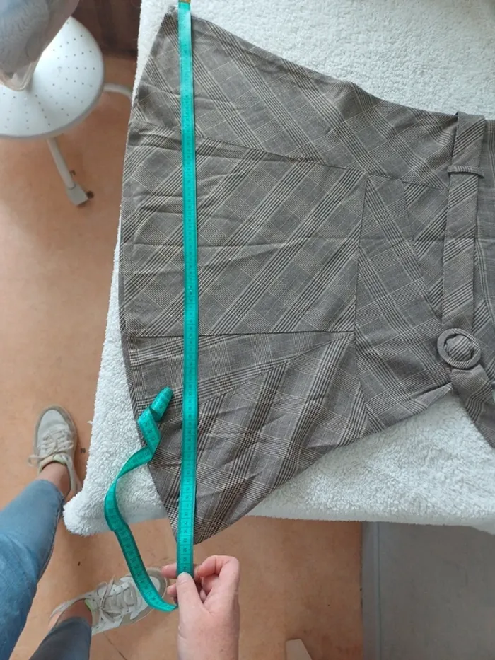 Jupe trapèze à carreaux chocolat à filaments dorés - photo numéro 6