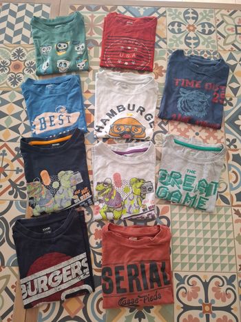 Lot 10 tee-shirts manches longues 6 ans