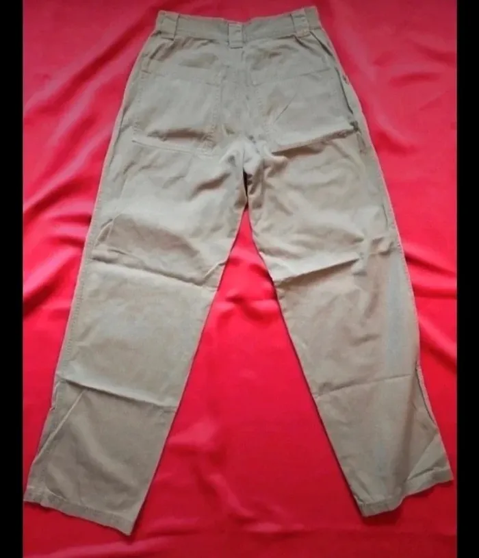 Pantalon kaki jambe large type cargo buggy - photo numéro 3
