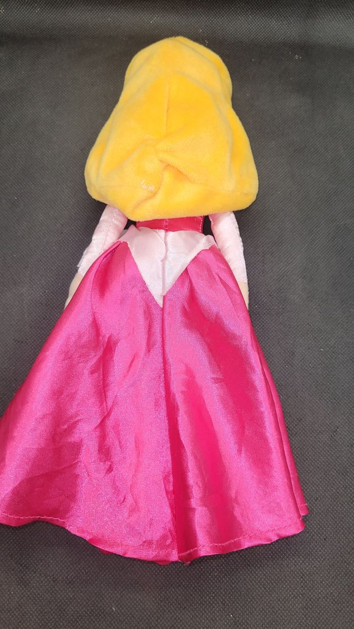 Poupée de chiffon princesse Aurore - Disneyland Paris - photo numéro 3