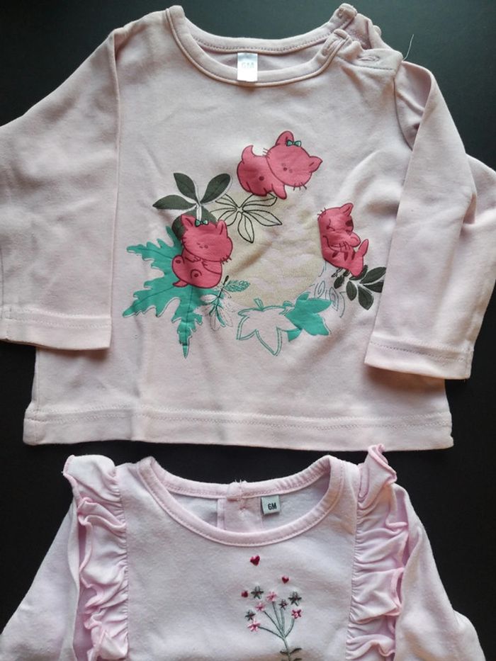 Lot de 2 t-shirts en 6 mois - photo numéro 3