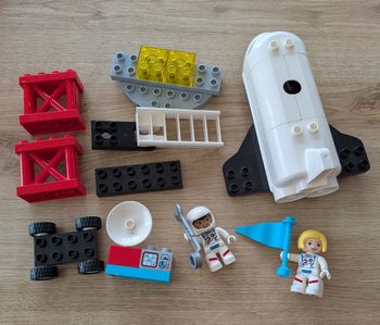 LEGO Duplo navette spatiale 