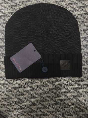 Bonnet lv noir