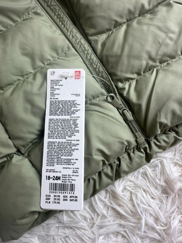 Doudoune verte Uniqlo taille 18-24 mois - photo numéro 5