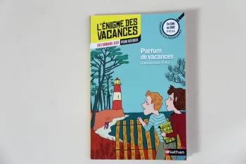 Roman-jeux pour réviser "L'énigme des vacances" du CM1 au CM2 (9-10 ans) Nathan