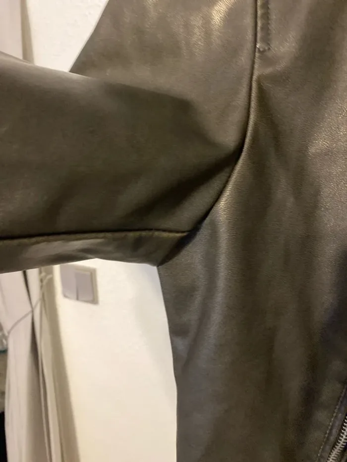 superbe veste perfecto simili cuir marron Primark XL: 48 neuve - photo numéro 4
