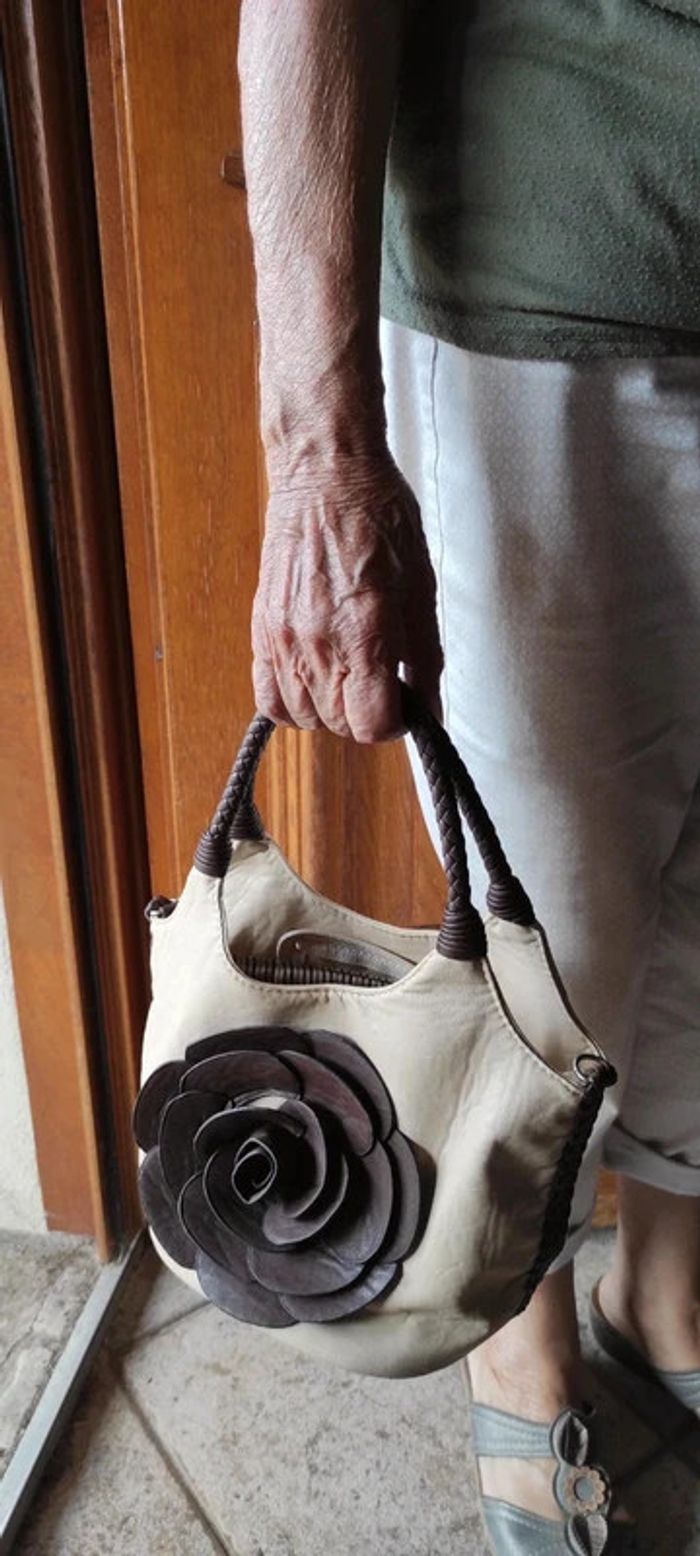 Petit sac fleur marron - photo numéro 7