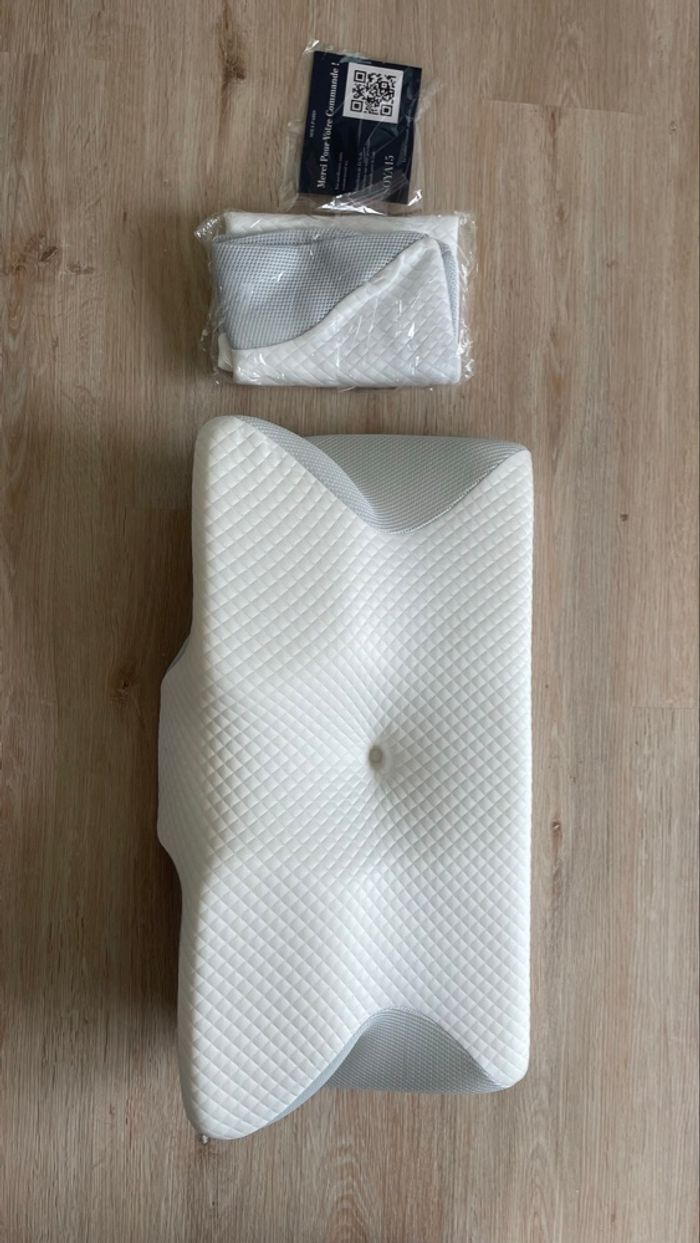 Oreiller soya neuf avec une housse de rechange