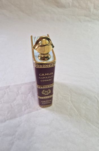 Bouteille de Cognac  , Bicentenaire de l'empereur Napoléon  , Porcelaine