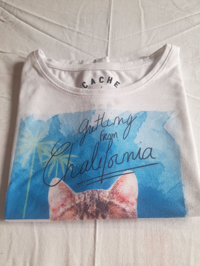 Tee shirt cache cache