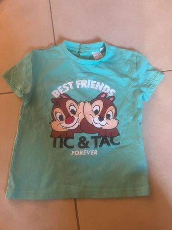 T-shirt tic et tac taille 18 mois ( comme du 80 cm)