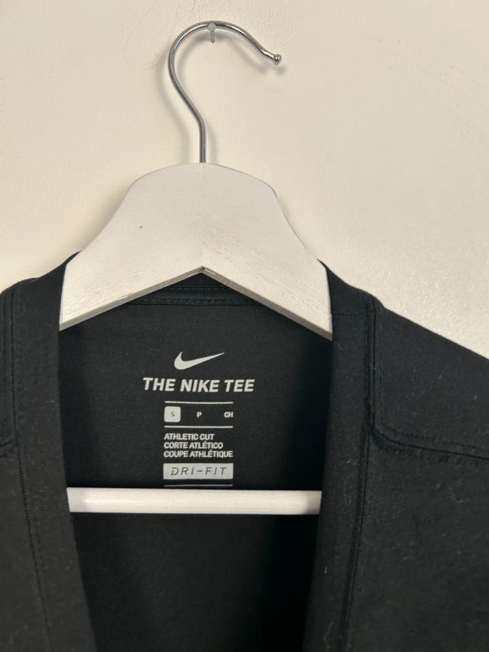 T-shirt Manche Longue Nike Dri-FIT Noir Homme S | Très Bon État | Confort & Performance | TN92 - photo numéro 3