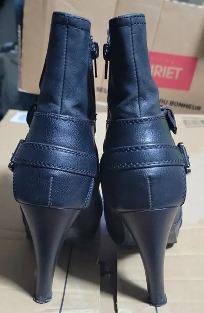Bottines - photo numéro 4