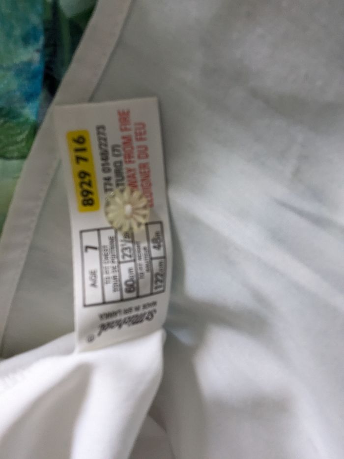 Robe fleurie habillée. Taille 7 ans (122 cm) belle qualité - photo numéro 4