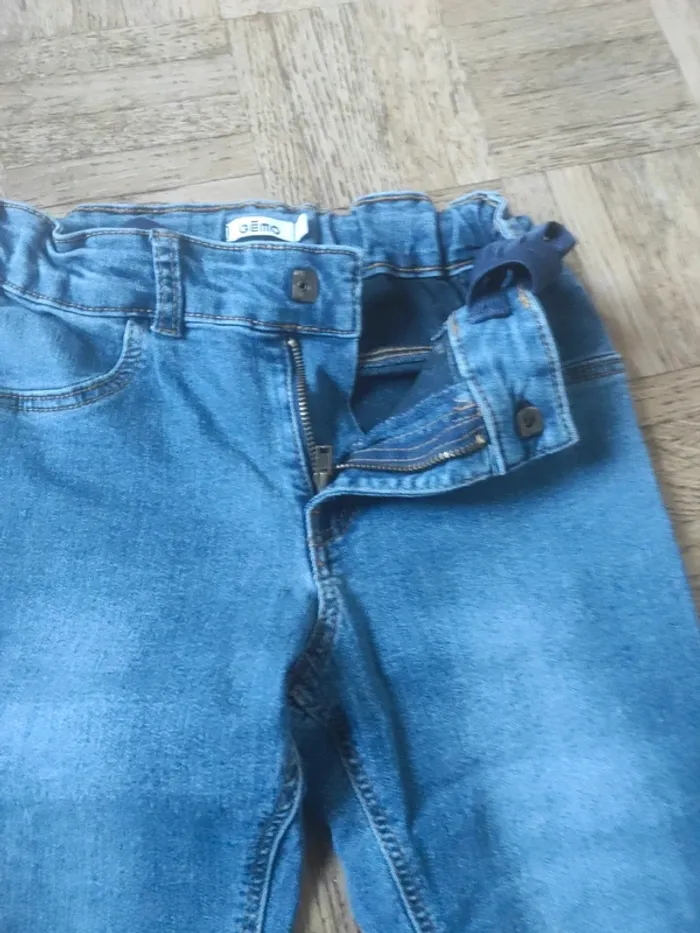 Jean taille 10 ans - photo numéro 4