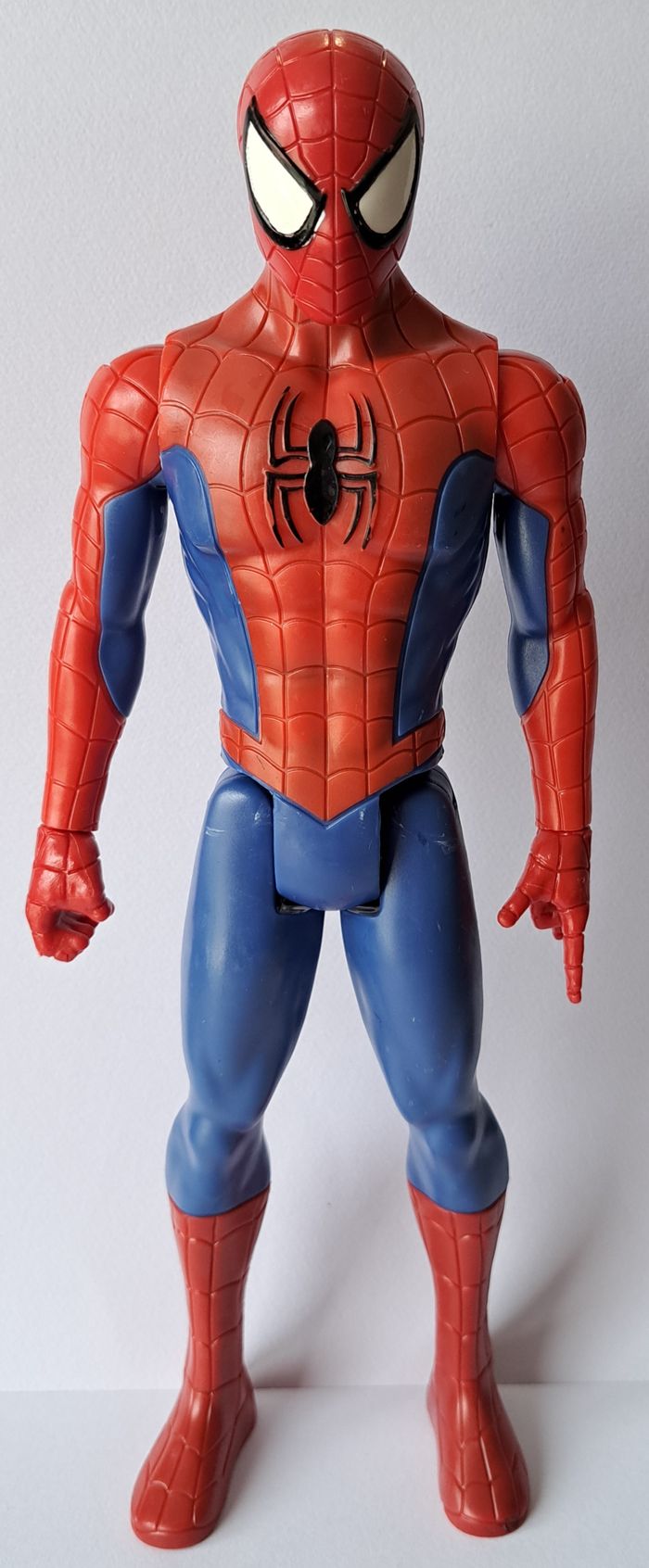 Figurine articulée Marvel Spiderman 28cm Hasbro 2018