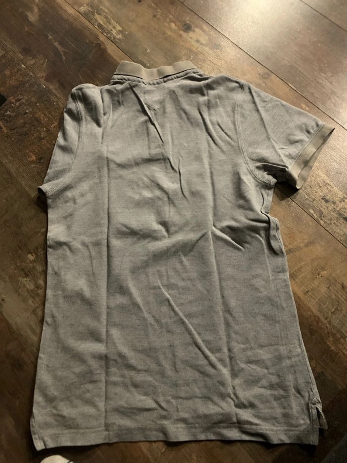 Polo gris - photo numéro 6