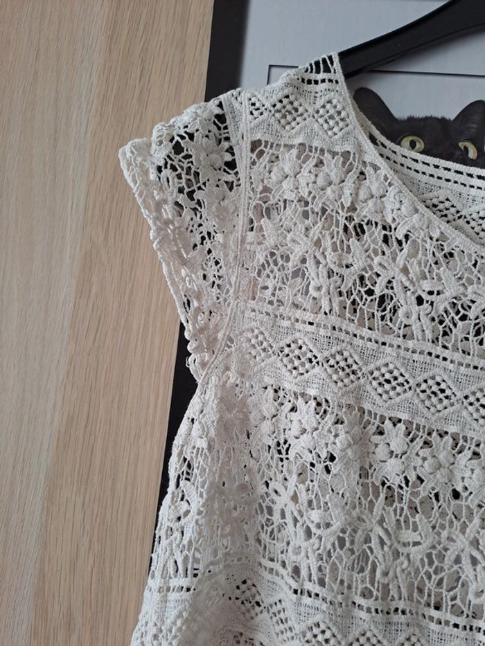 Joli haut crochet - photo numéro 4