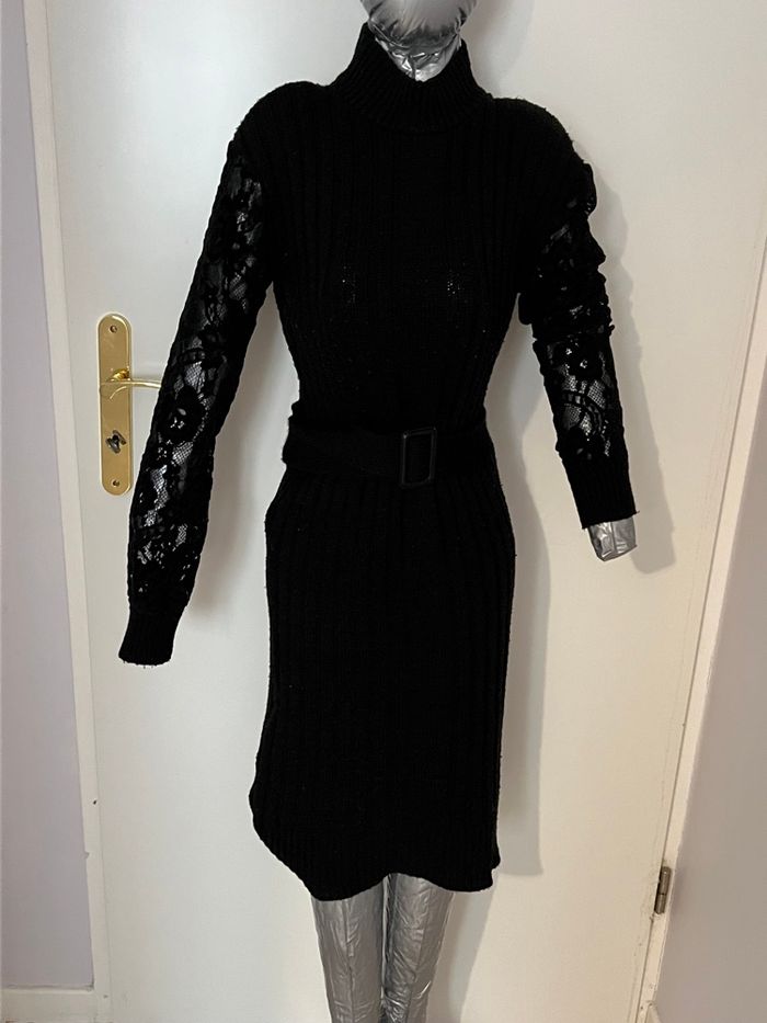 Robes noir M manches dentelles - photo numéro 5