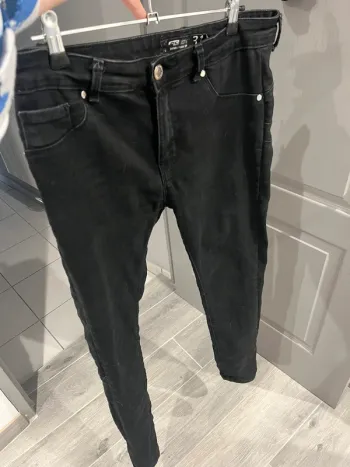 Jean skinny noir push up