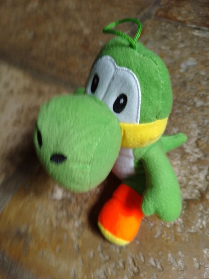 Peluche Yoshi - photo numéro 4