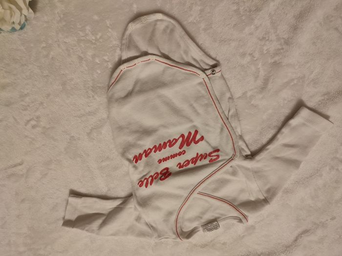 Lot bodies / bodys naissance - photo numéro 5