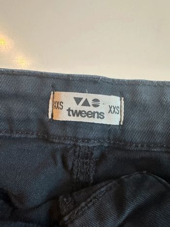 Pantalon tape à l’œil