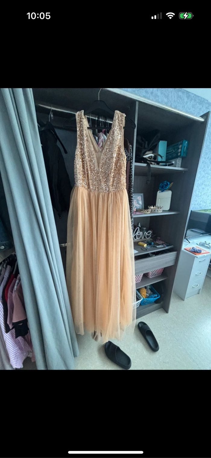 Robe d’anniversaire - photo numéro 2