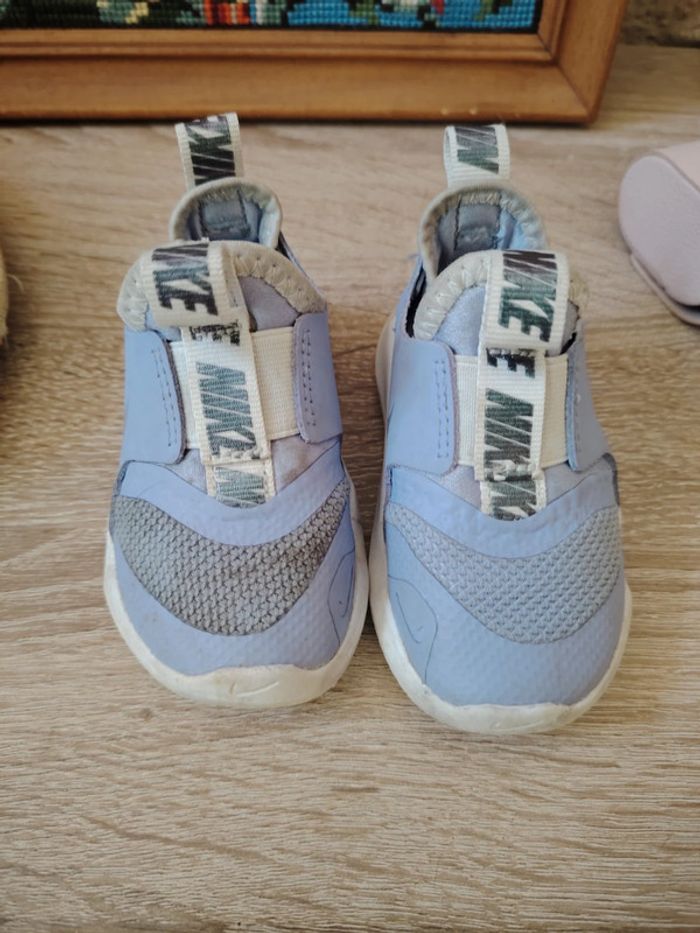 Basket Nike souple Flexrunner