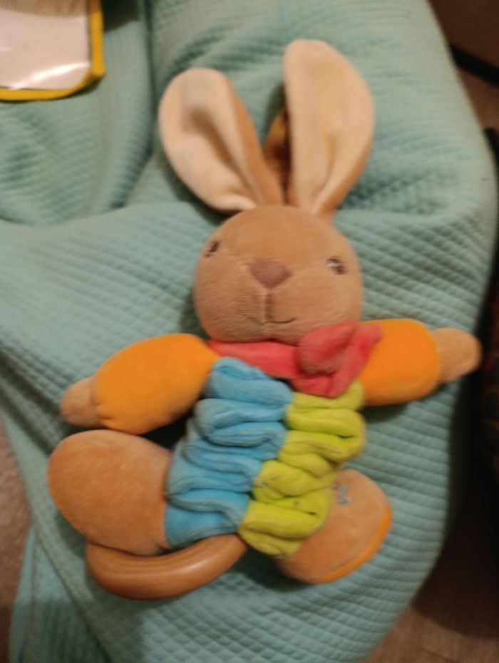 Peluche accordéon lapin Kaloo - photo numéro 2