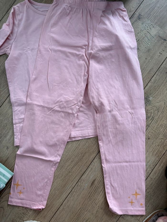 Pyjama fin 7-8 ans - photo numéro 5