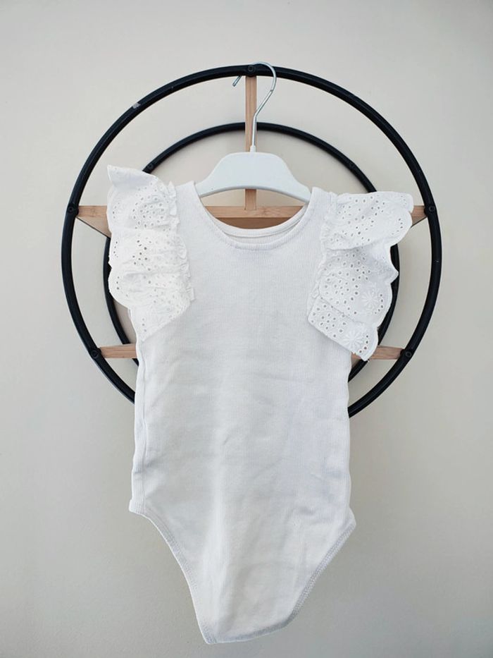 3 4 ans body Zara dentelle 104 cm