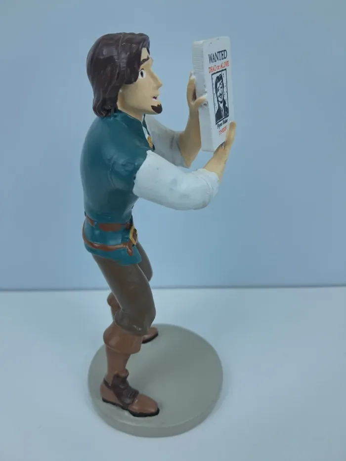 Figurine Flynn Rider dans Raiponce de Walt Disney - photo numéro 2