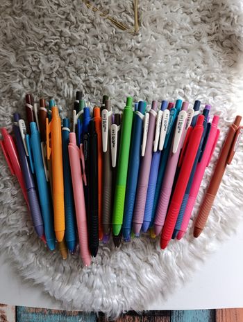 Lot de 40 stylo gel 