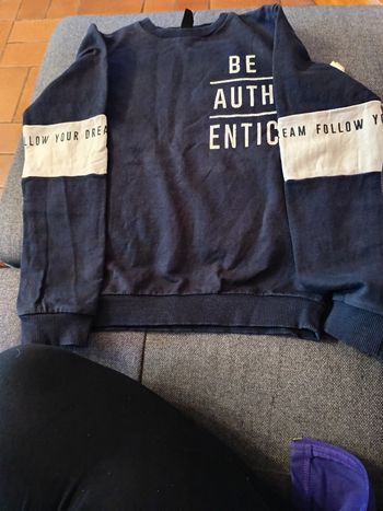 Sweat col rond taille 10 ans