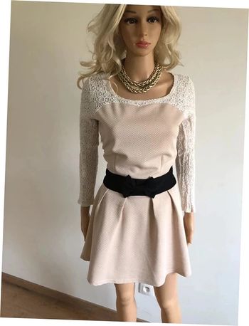 Robe beige et noire à manches longues avec dentelle Molly Bracken taille 2 TBE