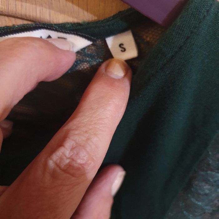 Joli haut NafNaf vert dentelle au dos taille S - photo numéro 3