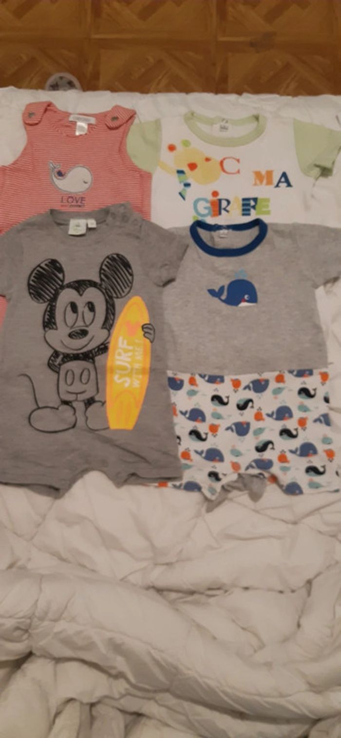 Lot de 4 barboteuses / bodies Mickey Girafe 3 mois