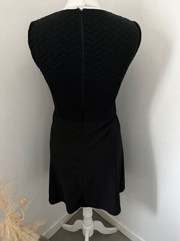 Robe noire cintrée ceinture Zara S neuve Zara Beebs by Kiabi