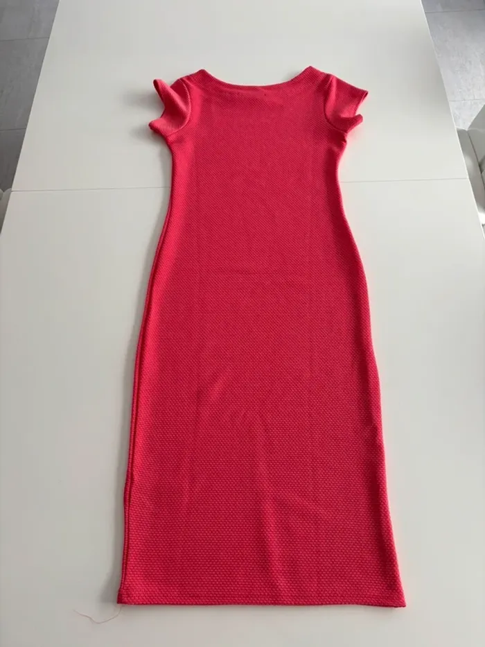 Robe tube neuve