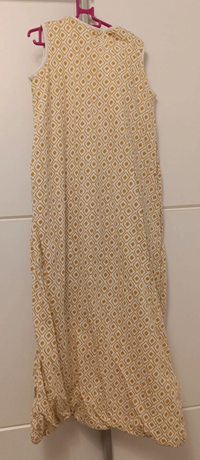 Gigoteuse légère sans manches
Taille 110 cm - photo numéro 2