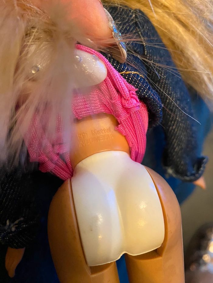 Barbie et voiture - photo numéro 7