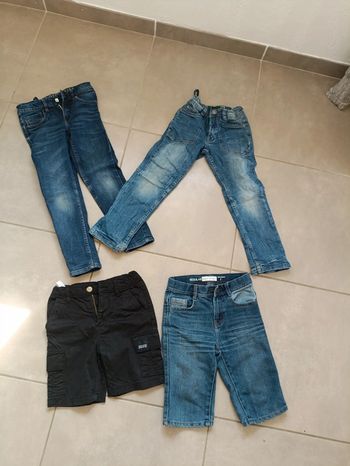 Lot jean et short 7 ans garçon