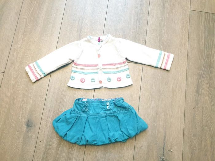 Ensemble 2 pièces. Fille 9 mois. Marque Orchestra/In extenso