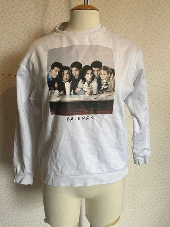Pull imprimer friends taille 38 marque h&m