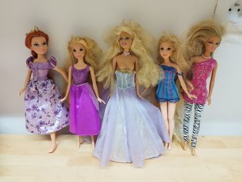 Lot de 5 poupées Barbie