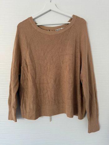 Pull en maille marron beige camel fermeture éclair dos manches longues