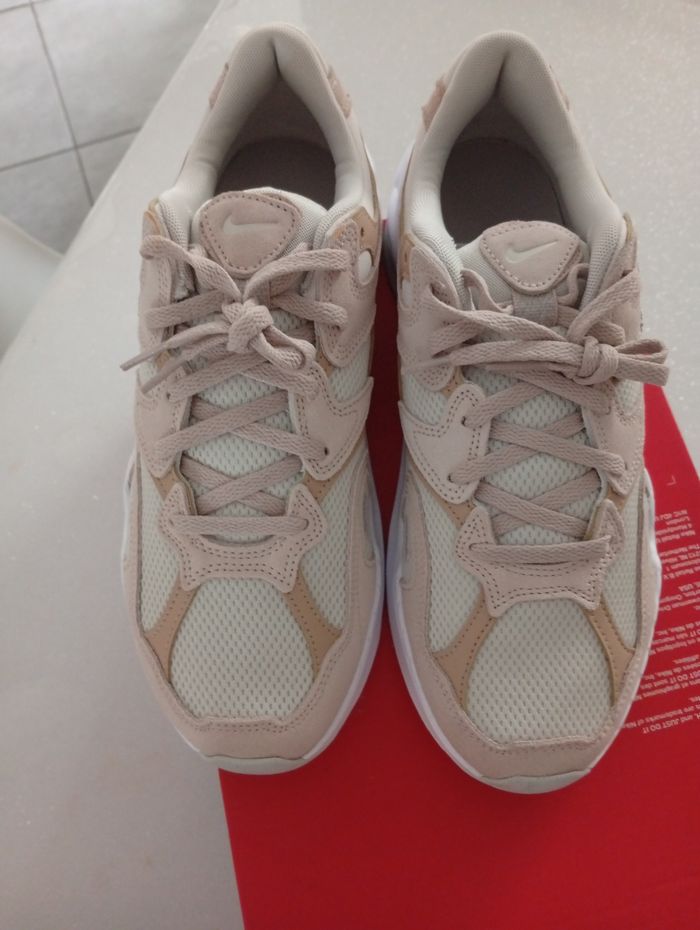 Basket Nike 42.5 mixte - photo numéro 7