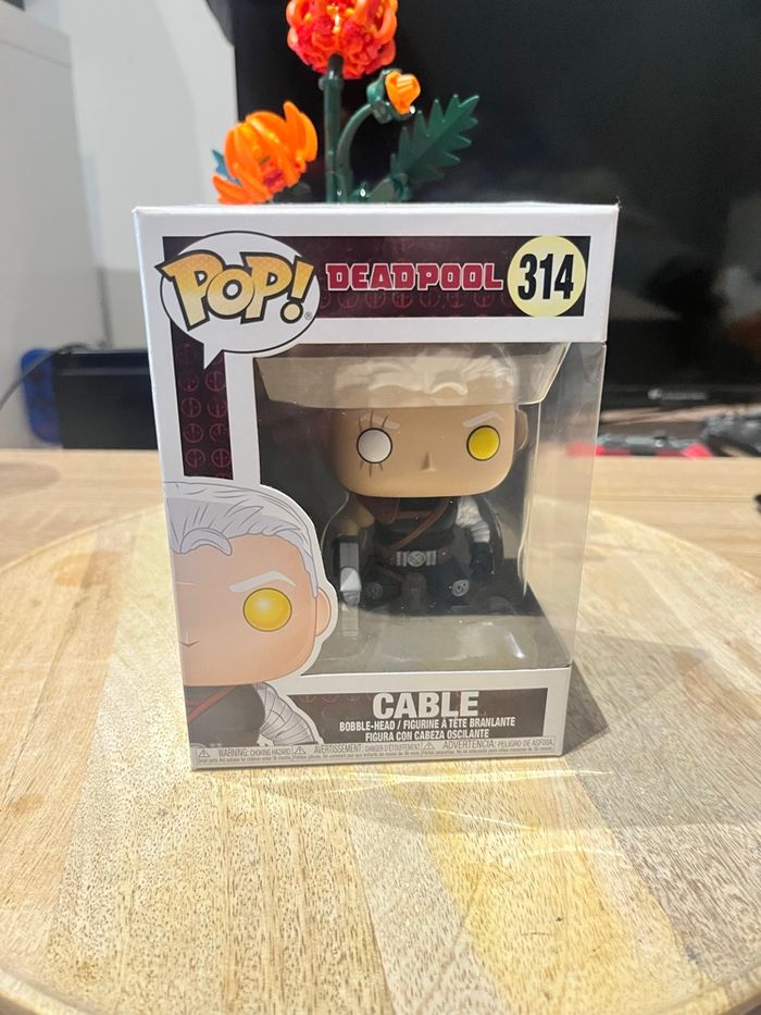 Funko pop câble dans deadpool