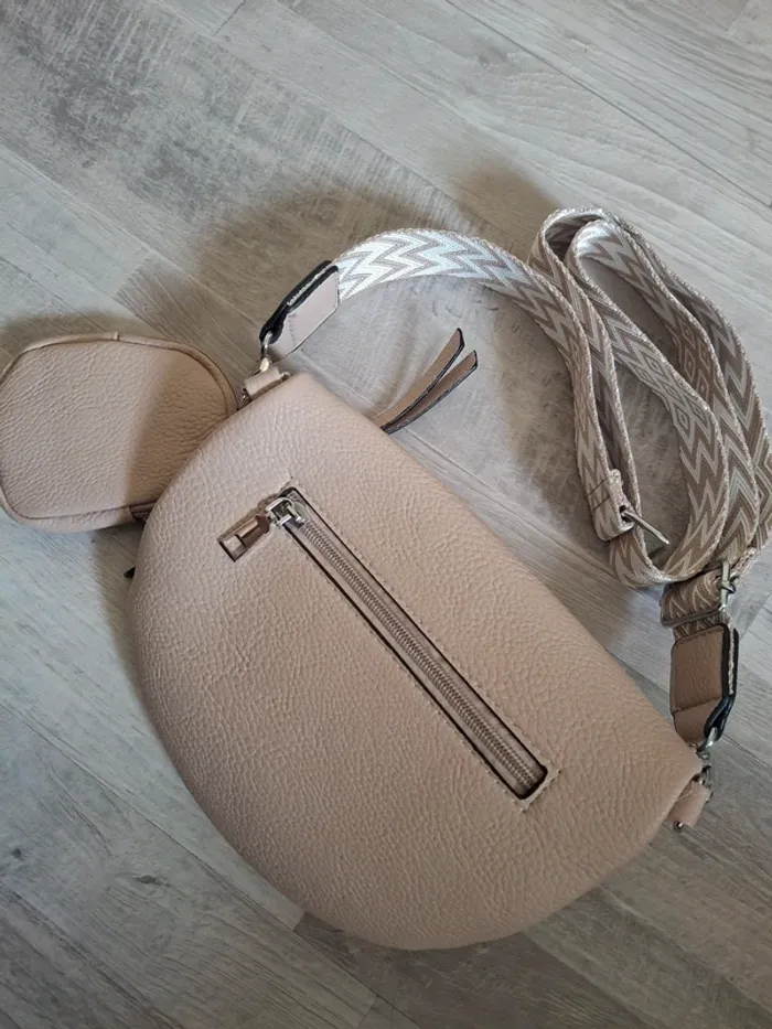 Pochette banane avec bandoulière - photo numéro 4